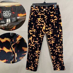 BDG Urban Outfitters Women’s Jeans Slim Straight Flame Lava Fire Print Size 26